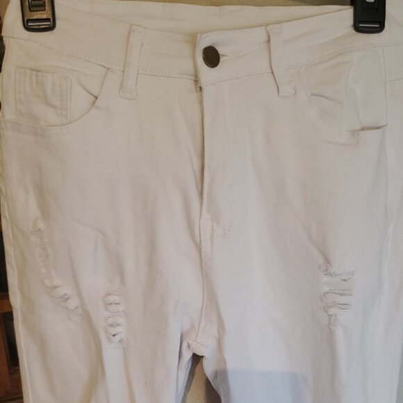 White Skinny HighWaisted Jeans with Distressed Details - Picture 2 of 9